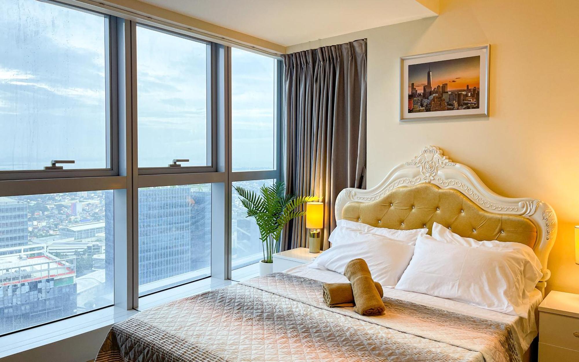 Cityscape View 2Br In Uptown Bgc W 200Mbps Wifi ตากิก ภายนอก รูปภาพ